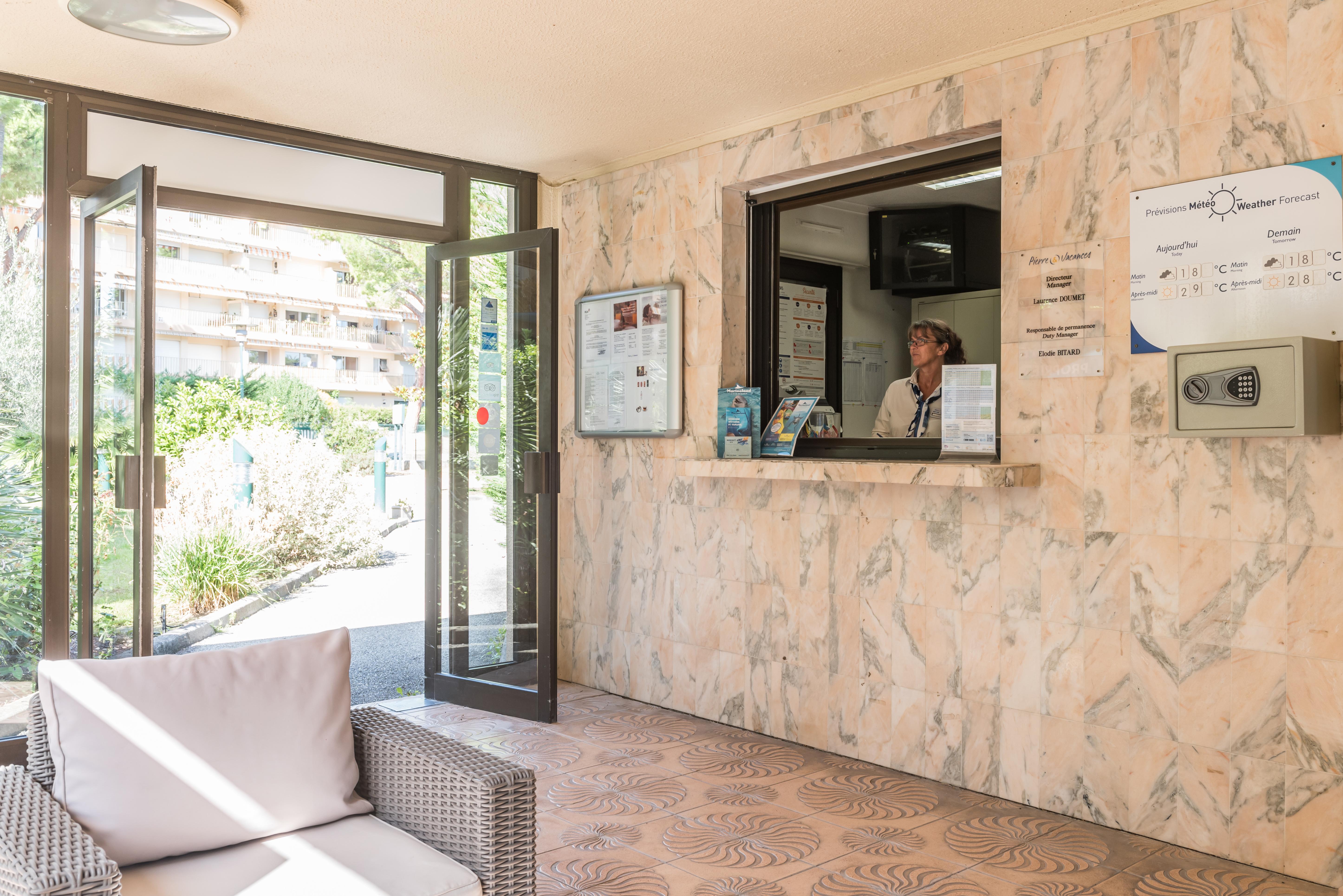 Residence Pierre & Vacances Les Jardins Ombrages Mandelieu Zewnętrze zdjęcie